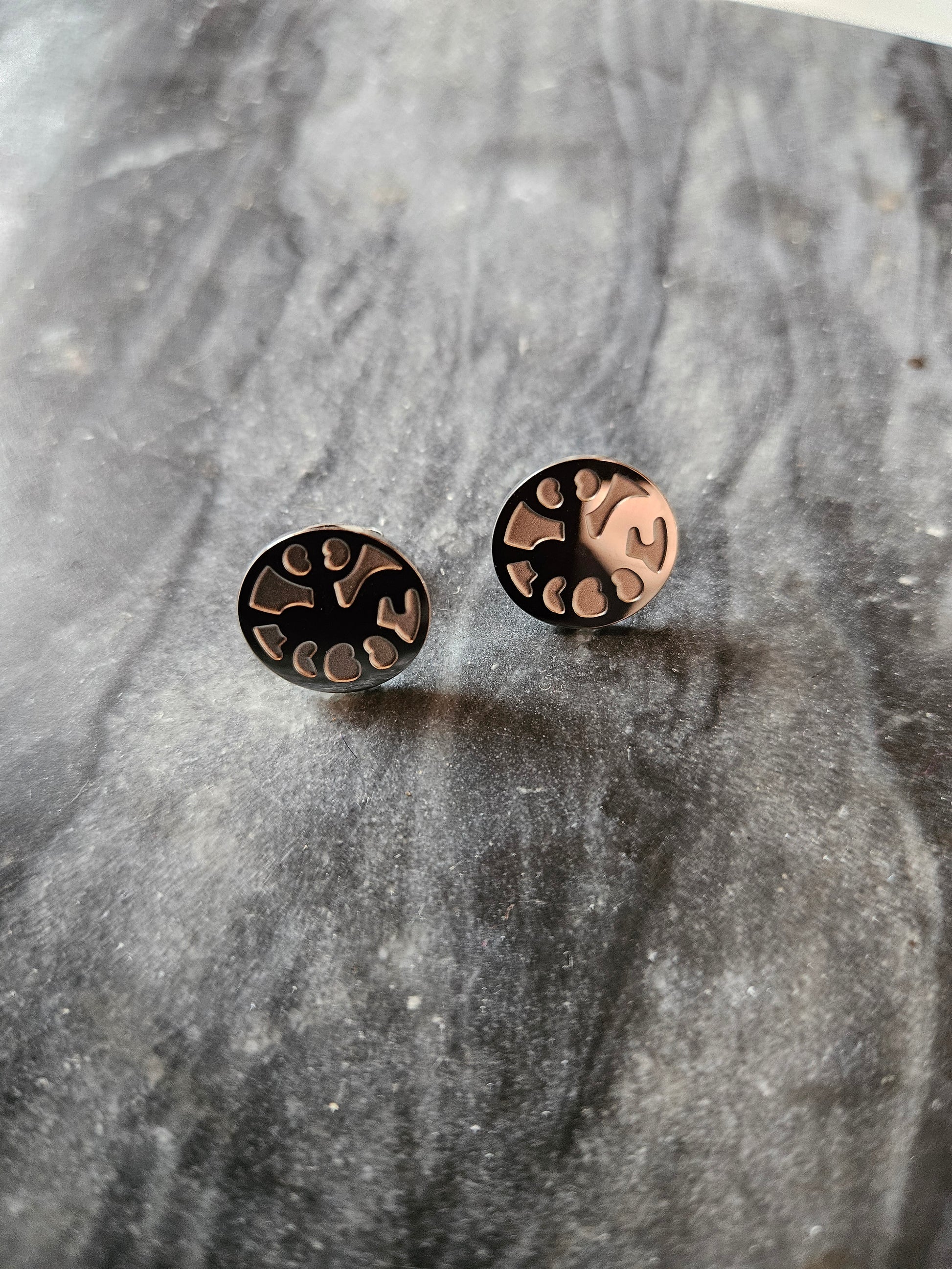 NIHF Ear studs/Øredobber