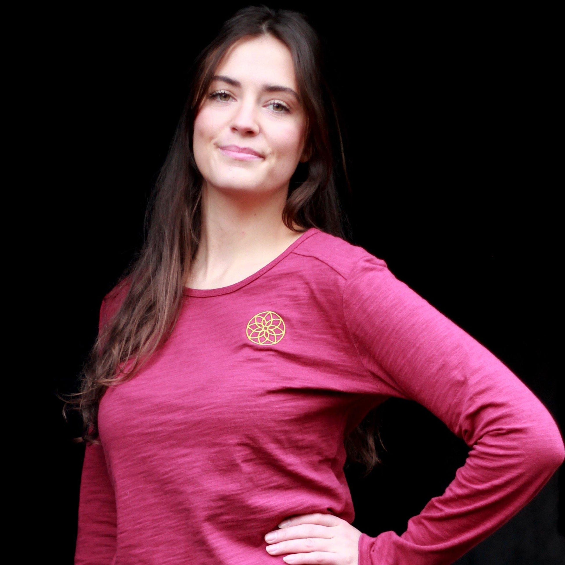 Yogi Longsleeved 2.0 - The Bohemian Horse