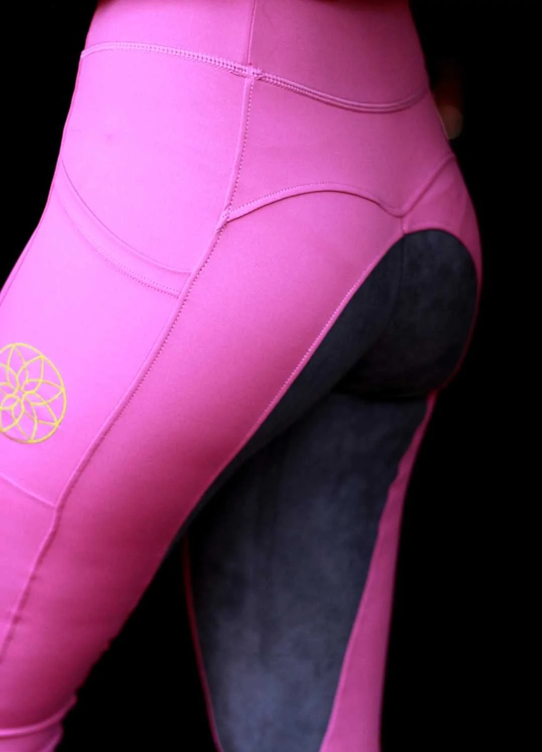 Miss Magenta Yogings